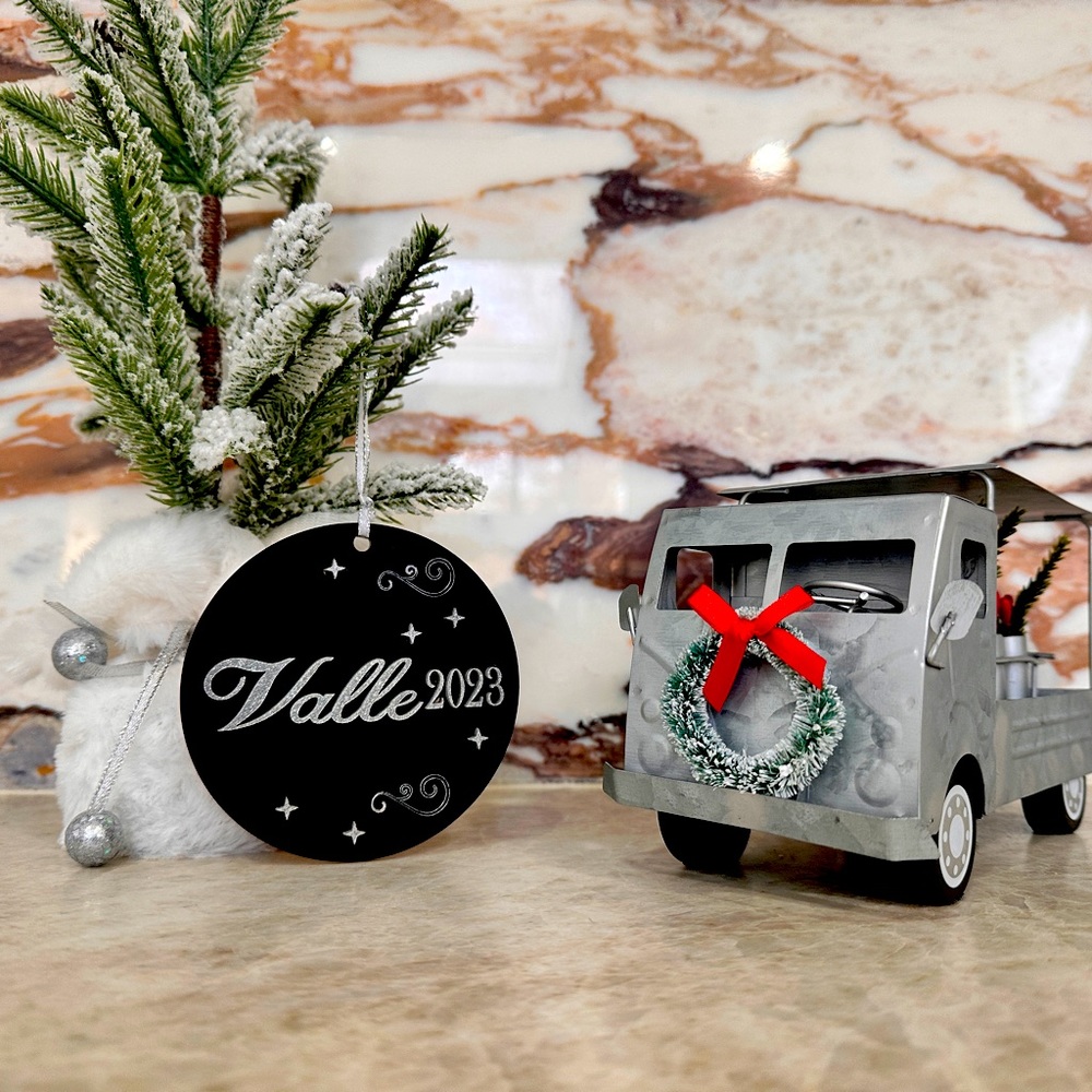 Acrylic 3D layer ornament